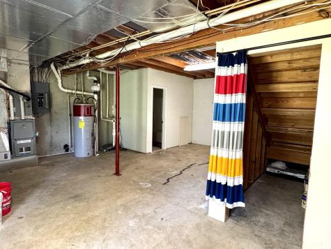 1213 W Woodhill Drive Bloomington IN 47403