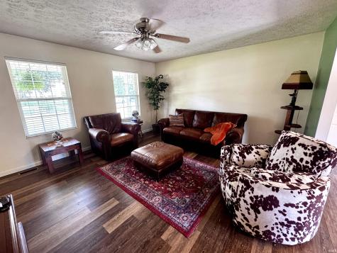 1213 W Woodhill Drive Bloomington IN 47403
