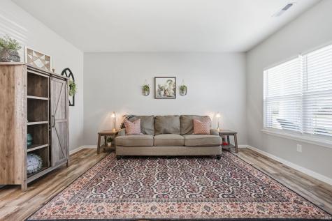 211 Thistlewood Drive Greenfield IN 46140