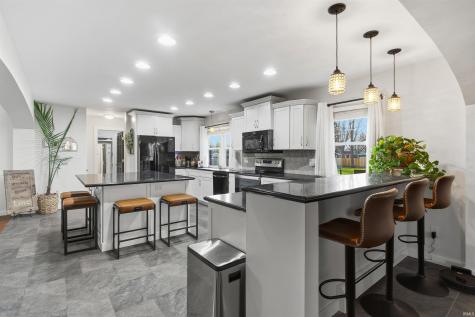 1310 W Woodland Drive Marion IN 46952