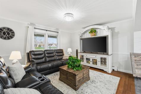 1310 W Woodland Drive Marion IN 46952