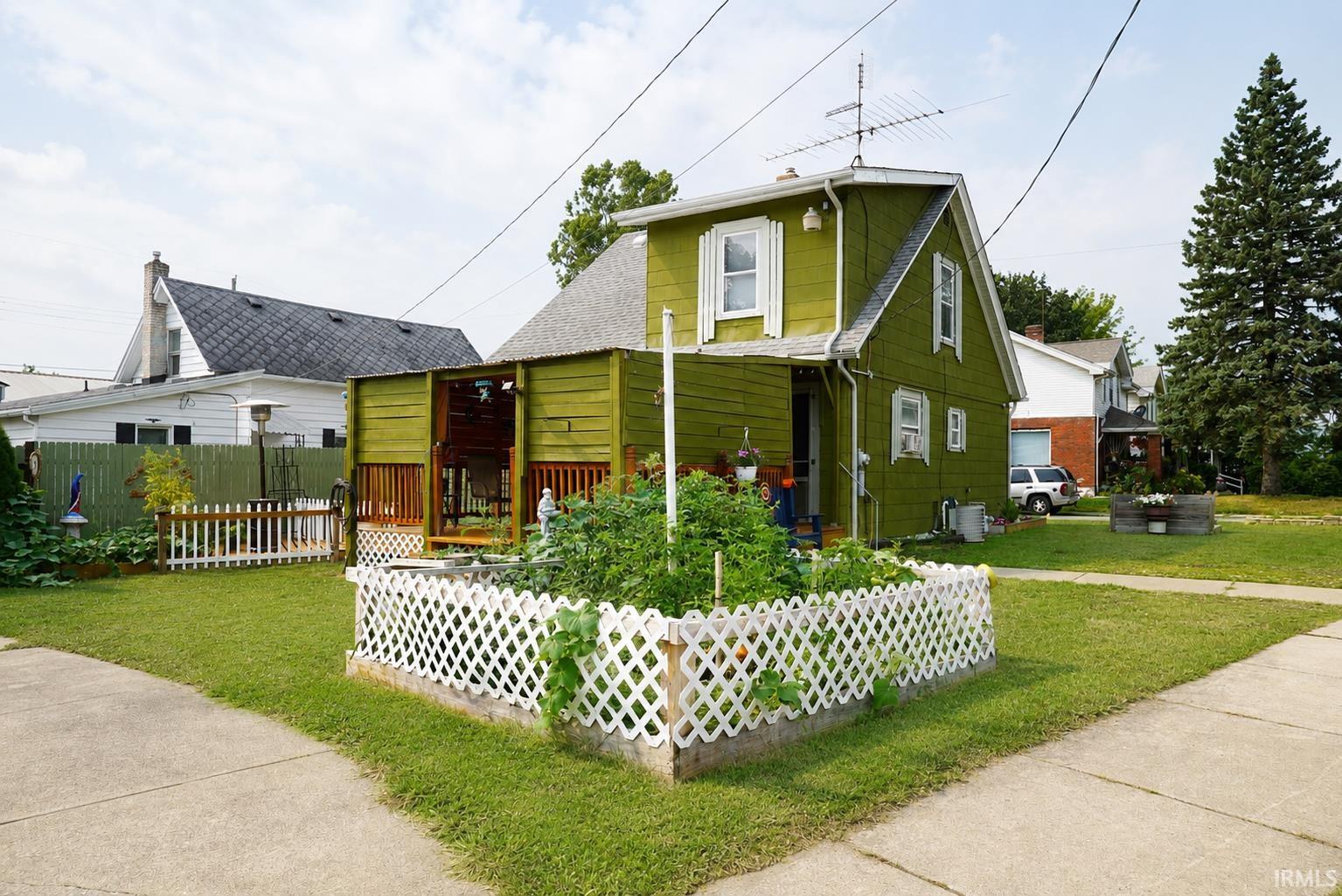 902 Bruce Street South Bend IN 46613