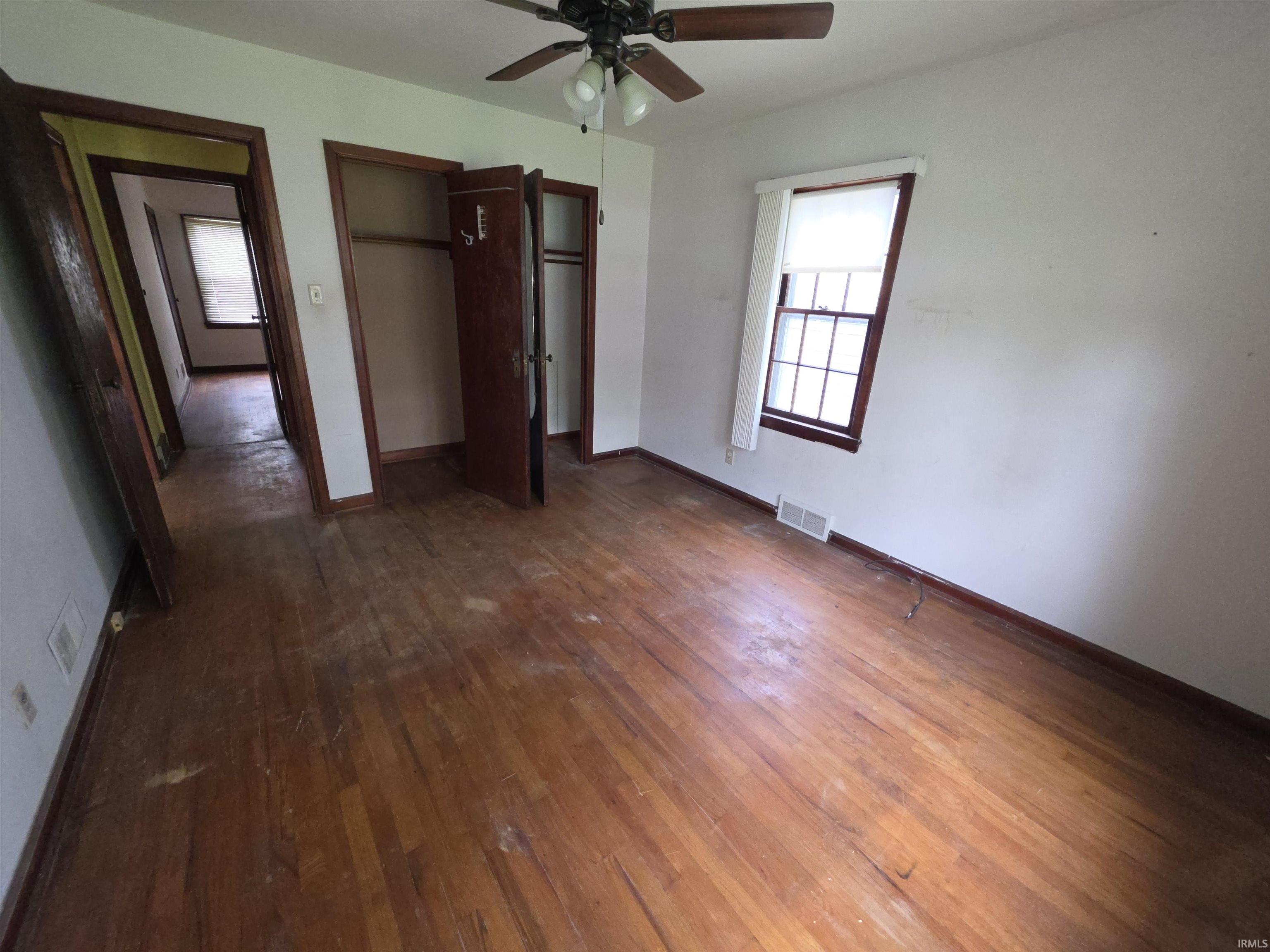 1621 College Street South Bend IN 46628