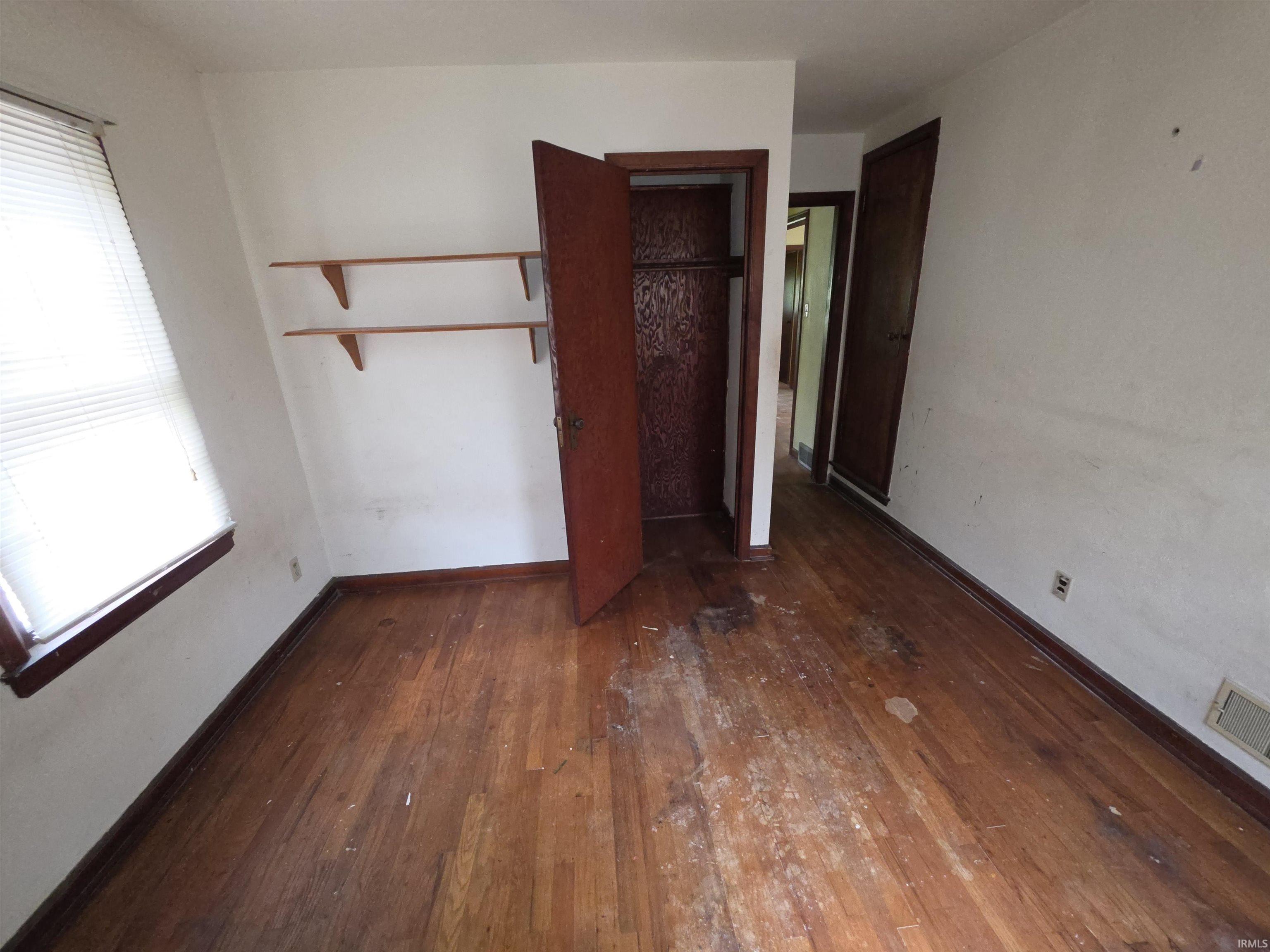 1621 College Street South Bend IN 46628