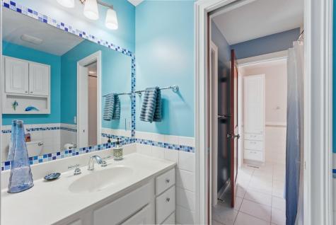 1114 Gleneagle Drive Mishawaka IN 46545