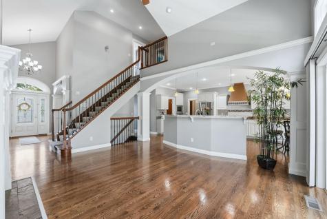 1114 Gleneagle Drive Mishawaka IN 46545