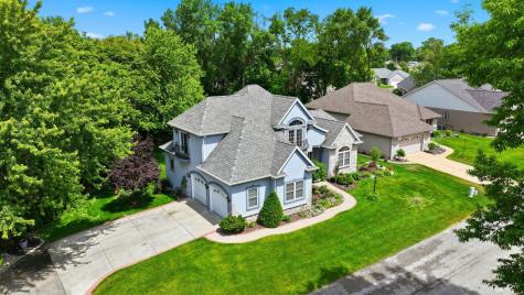 1114 Gleneagle Drive Mishawaka IN 46545