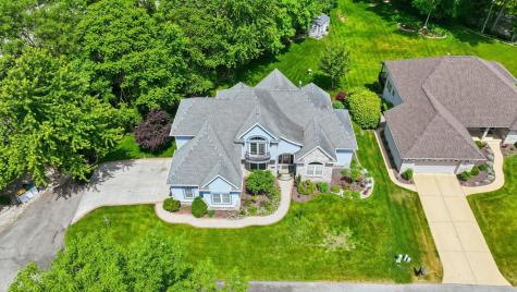 1114 Gleneagle Drive Mishawaka IN 46545