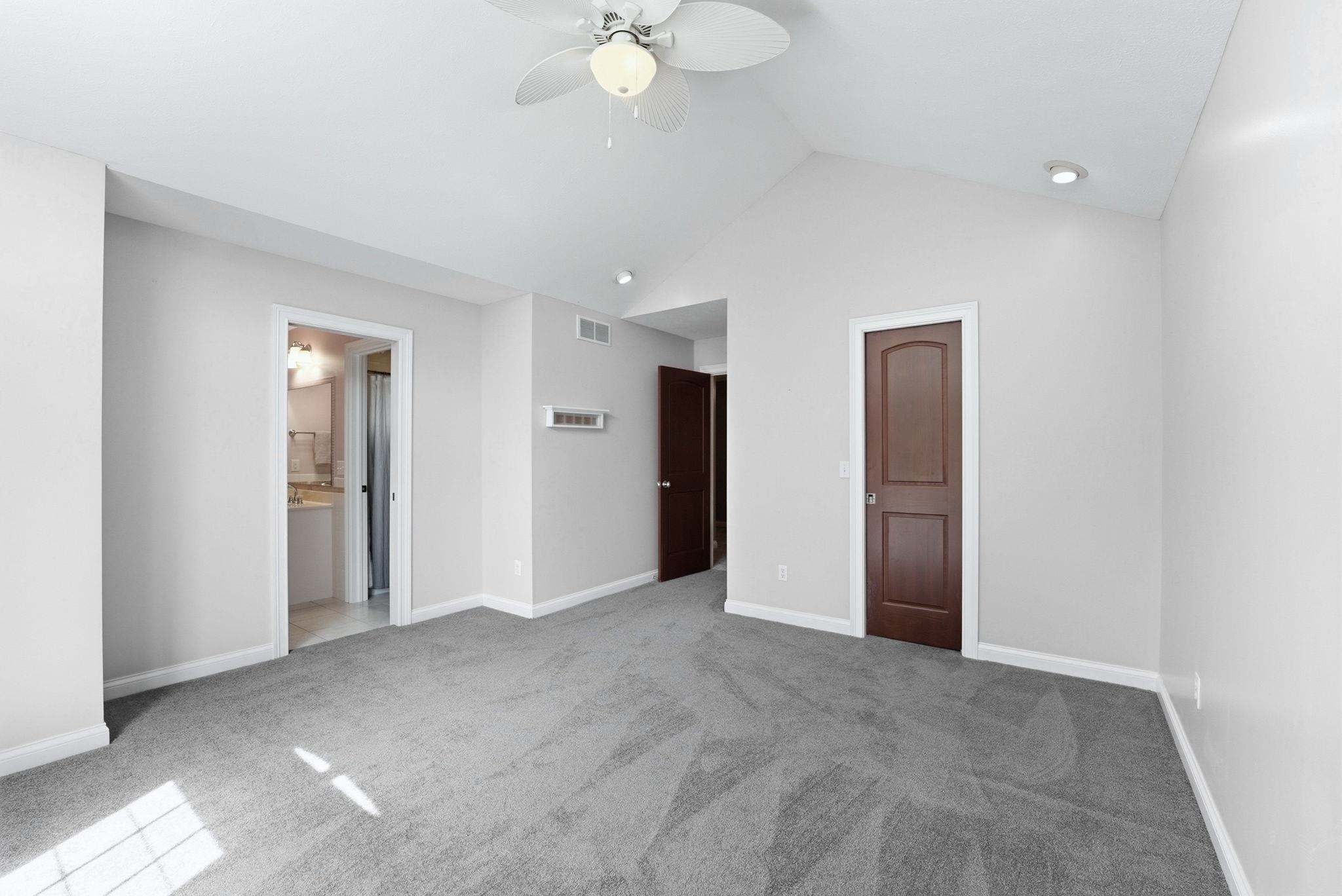 1114 Gleneagle Drive Mishawaka IN 46545