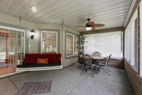1114 Gleneagle Drive Mishawaka IN 46545