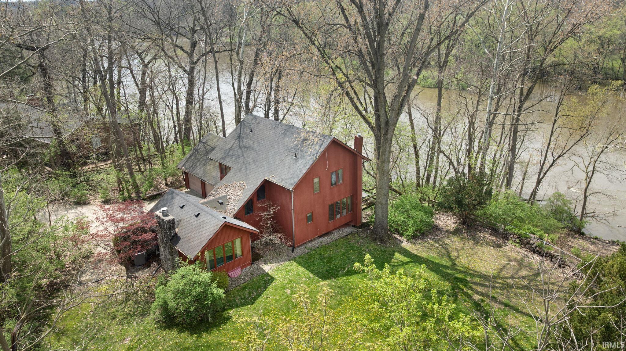 51522 Bridgewater Court South Bend IN 46637