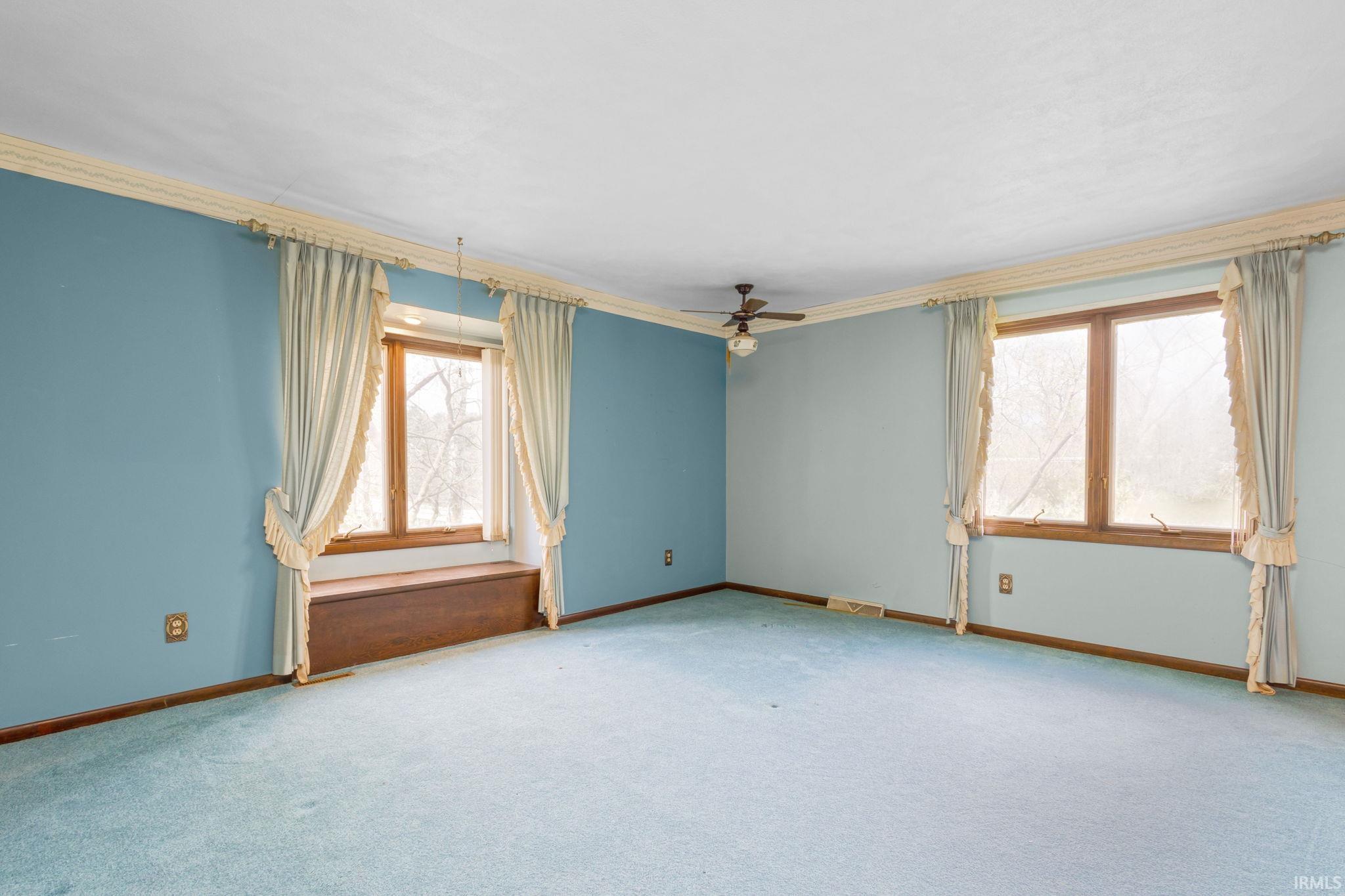 51522 Bridgewater Court South Bend IN 46637