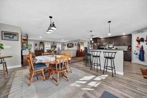 7952 S State Road 25 Rochester IN 46975