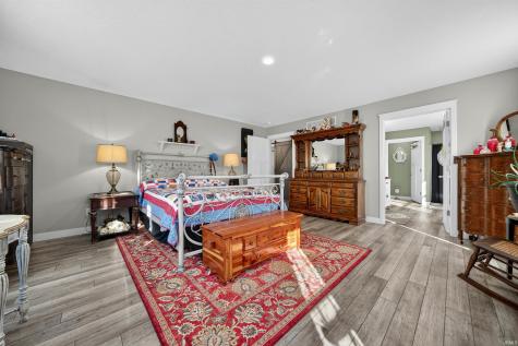 7952 S State Road 25 Rochester IN 46975