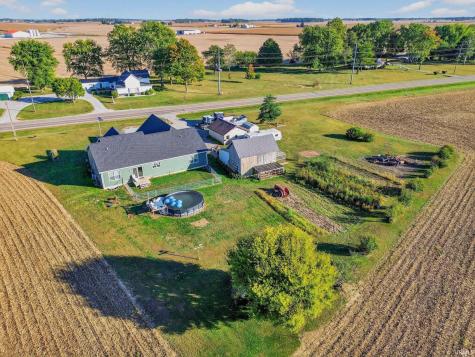 7952 S State Road 25 Rochester IN 46975