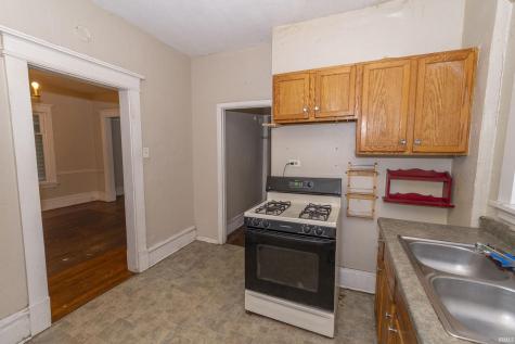 1104 Woodward Avenue South Bend IN 46616