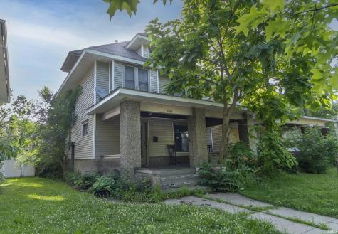 1104 Woodward Avenue South Bend IN 46616