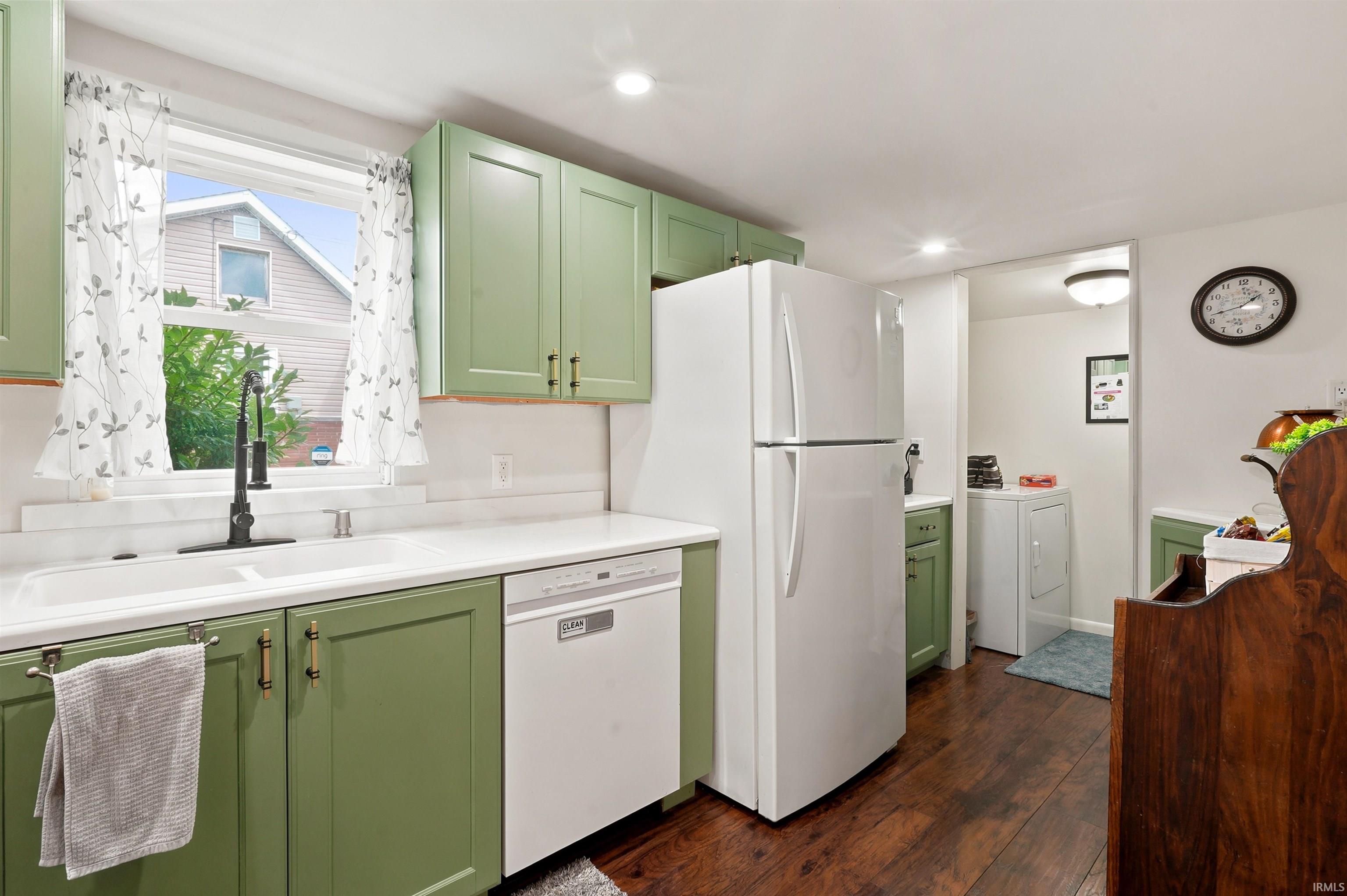 1410 E Market Street Warsaw IN 46580