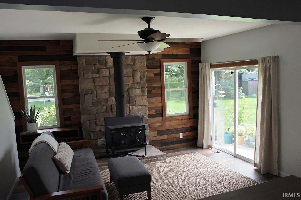 24278 Lynn Drive Elkhart IN 46517