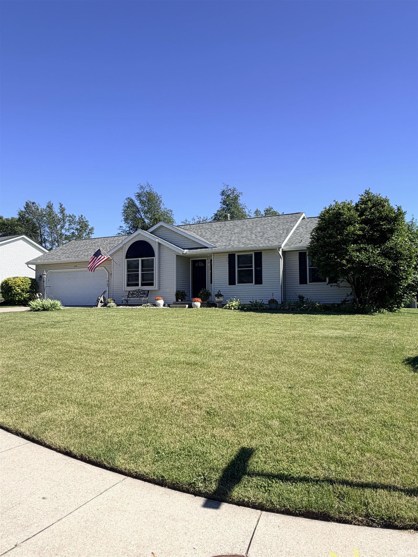 979 Highfield Court Middlebury IN 46540