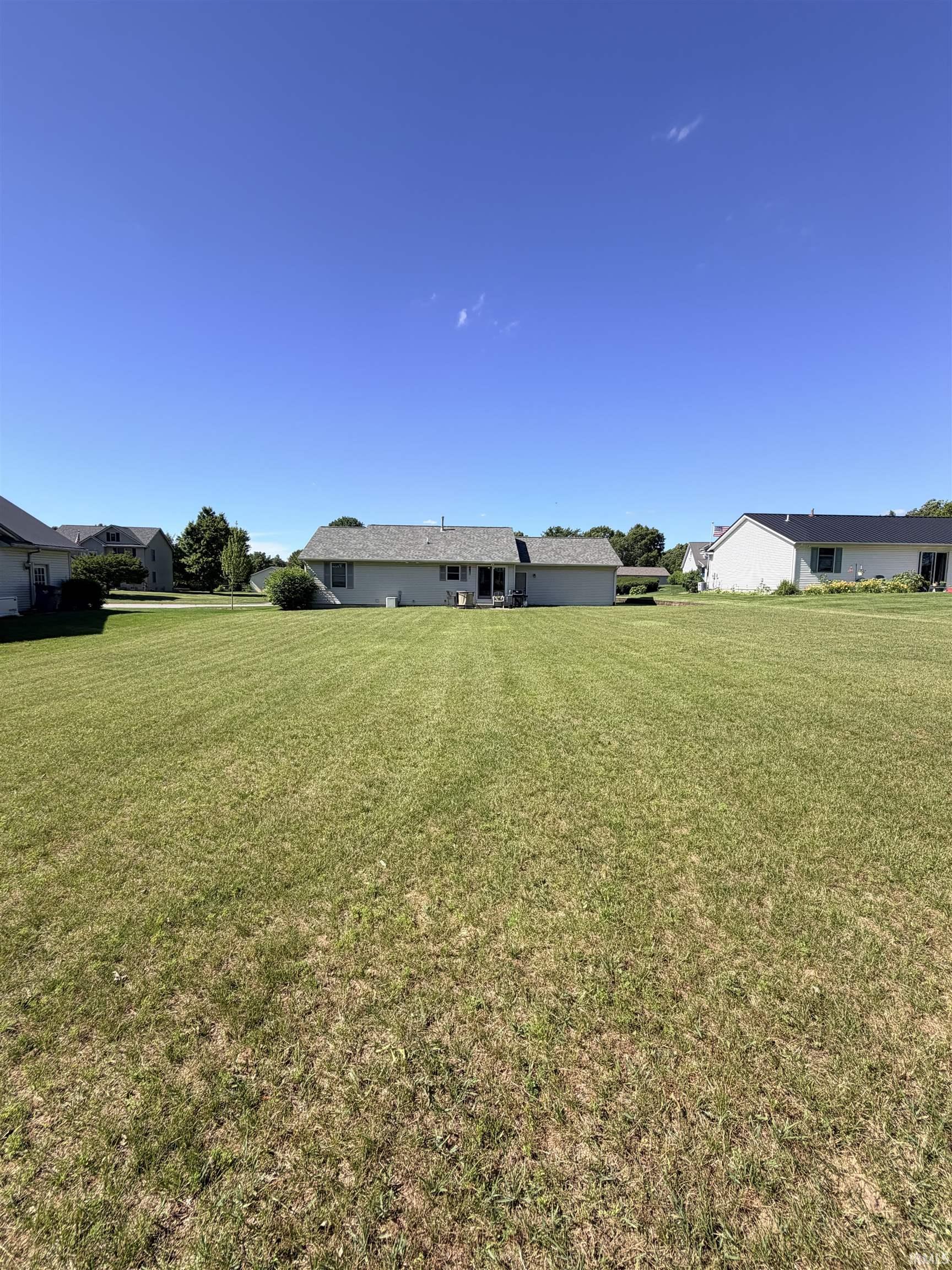 979 Highfield Court Middlebury IN 46540
