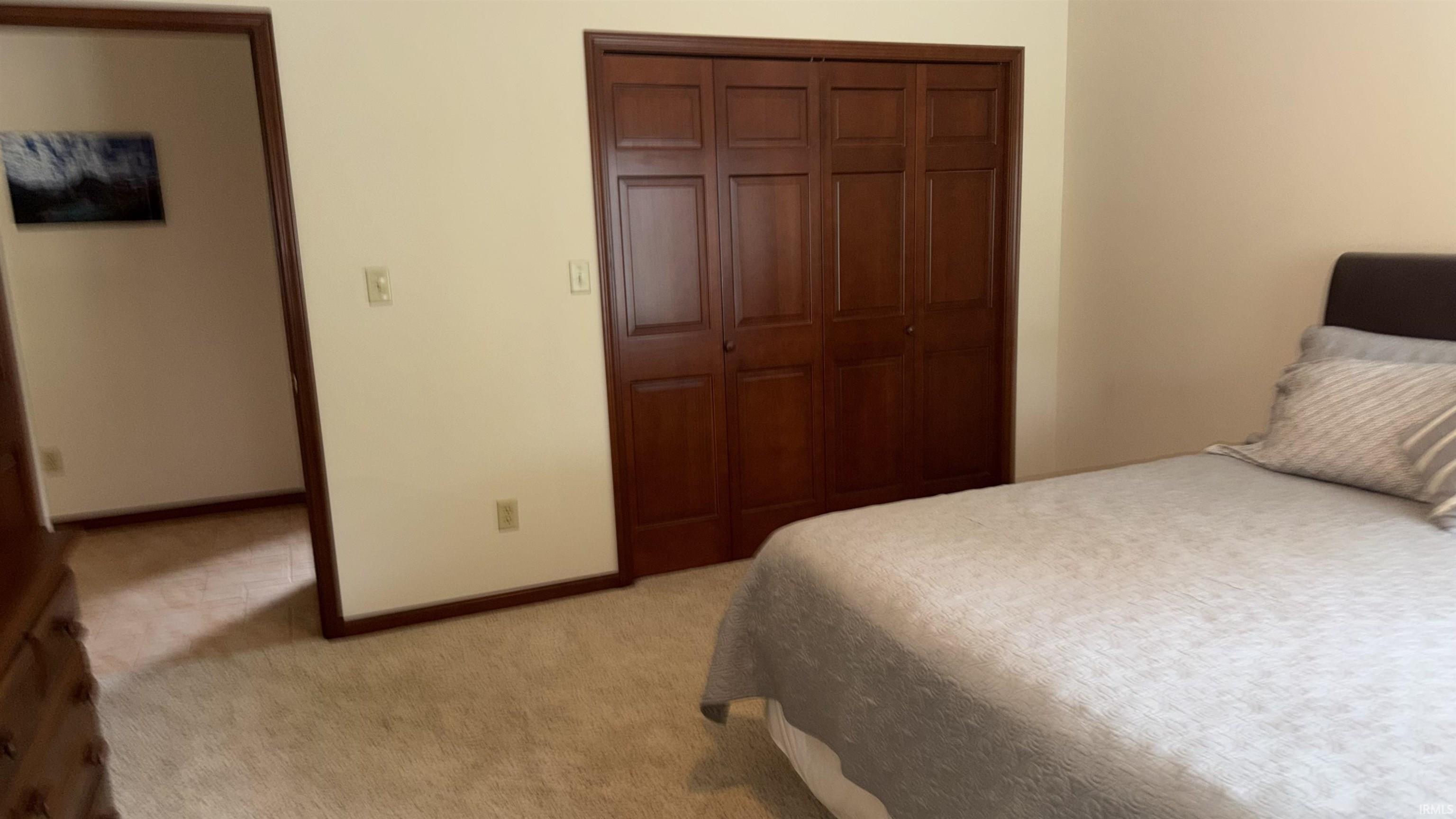 64762 Maxwells Gate Street Goshen IN 46526
