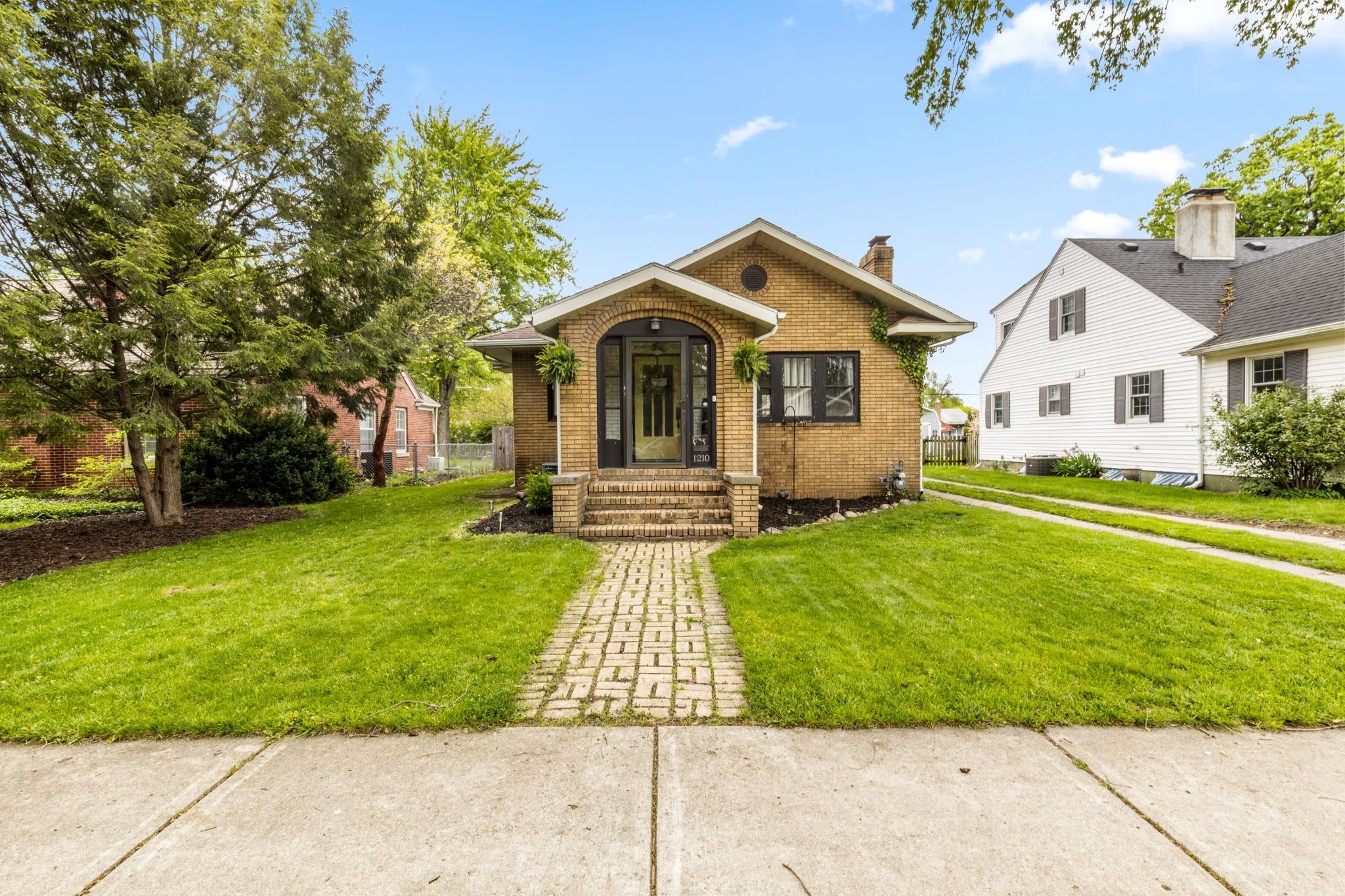 1210 Strong Avenue Elkhart IN 46514