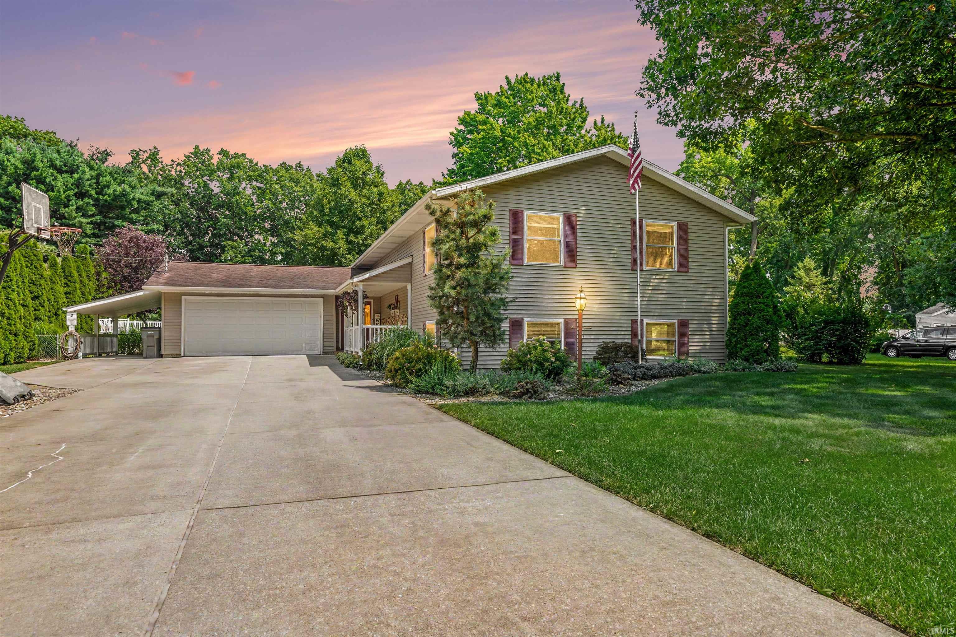 52824 County Road 15 Elkhart IN 46514