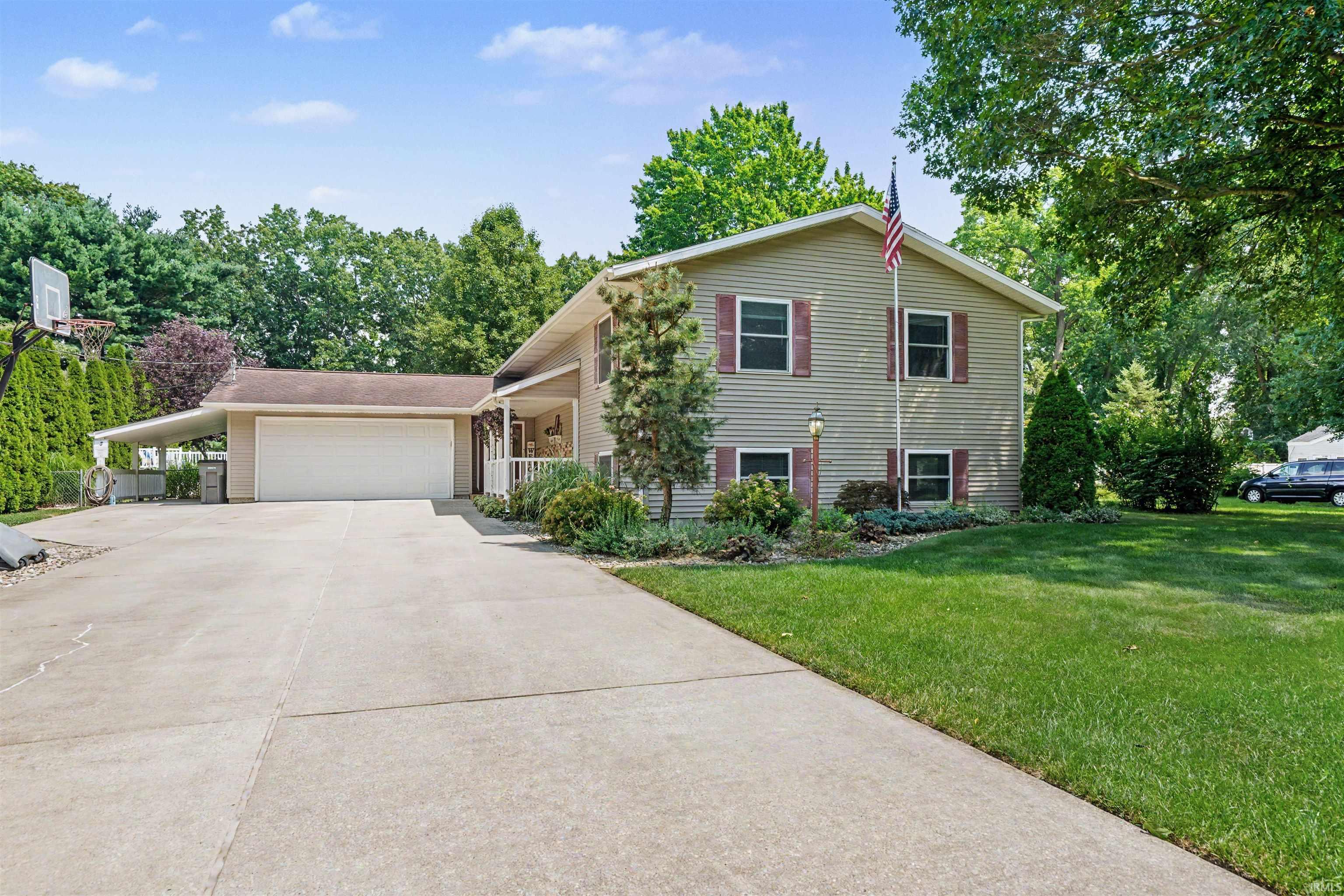 52824 County Road 15 Elkhart IN 46514