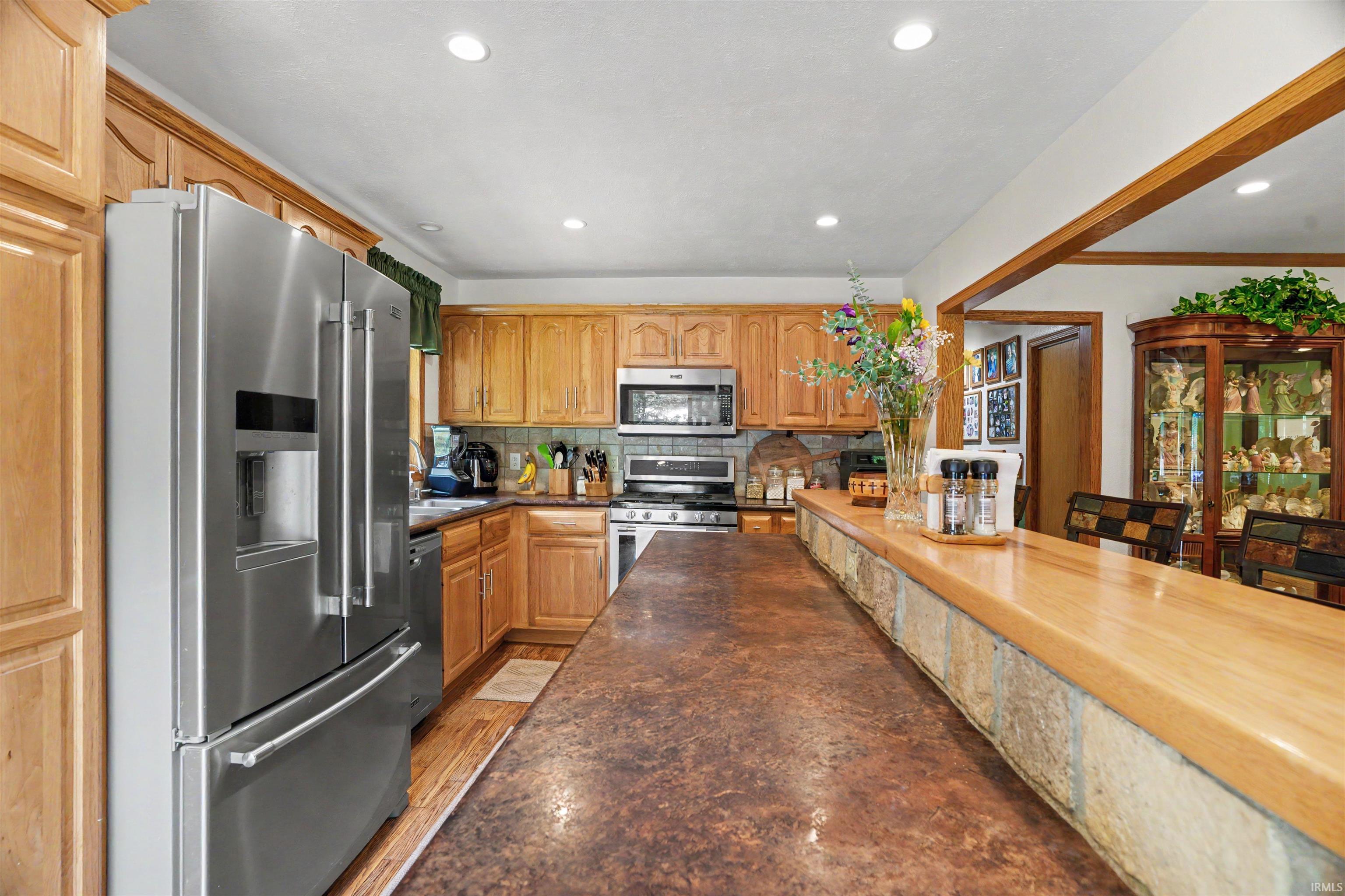 52824 County Road 15 Elkhart IN 46514