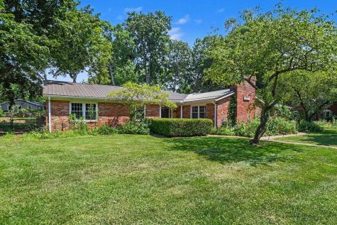 52770 Brooktrails Drive South Bend IN 46637