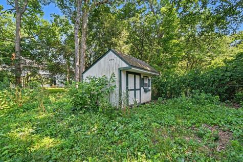 52770 Brooktrails Drive South Bend IN 46637