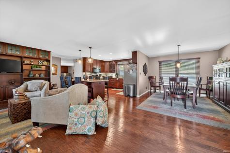 3720 Tomlinson Drive Logansport IN 46947