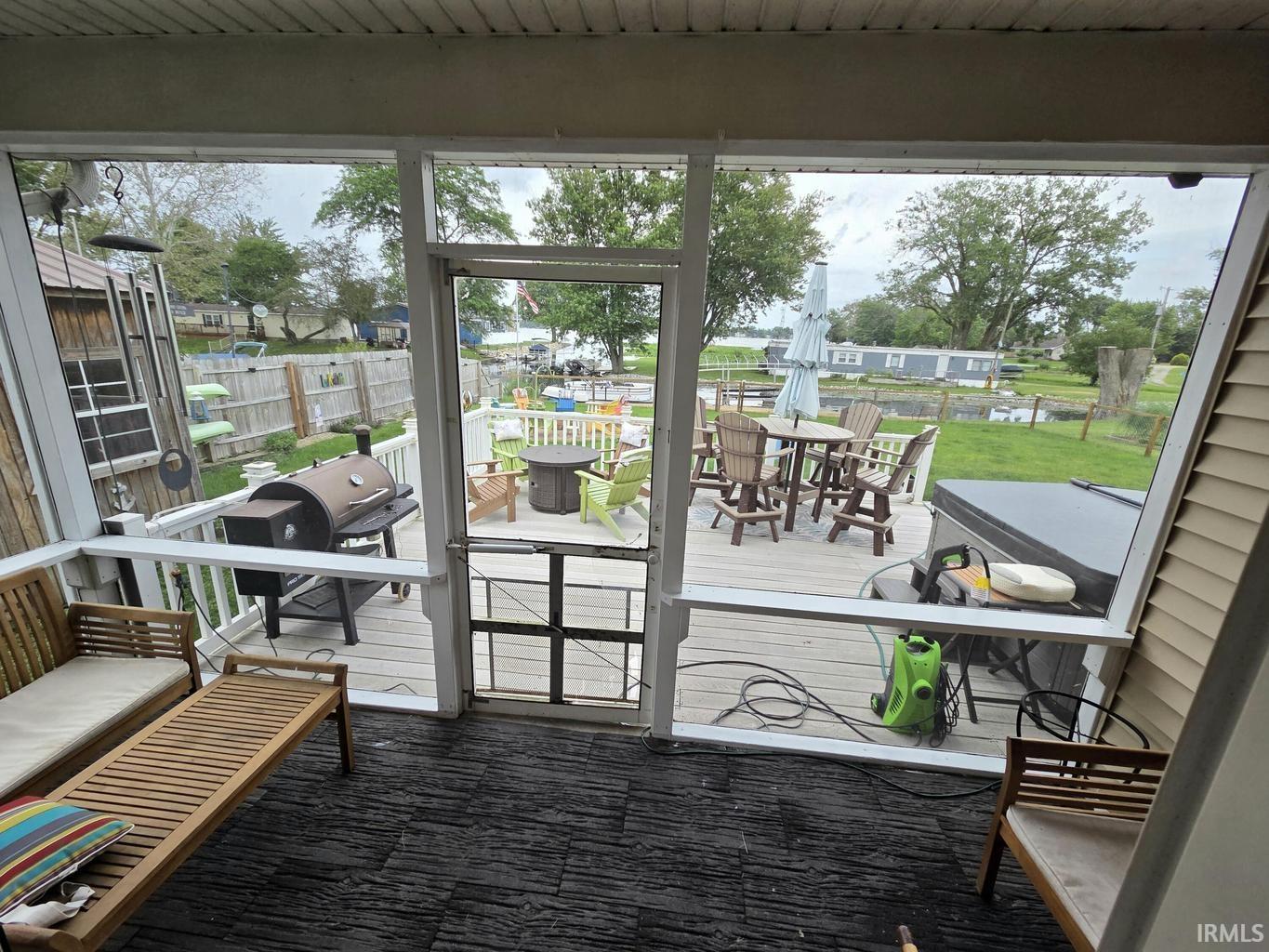 4084 W Shore Drive Bremen IN 46506