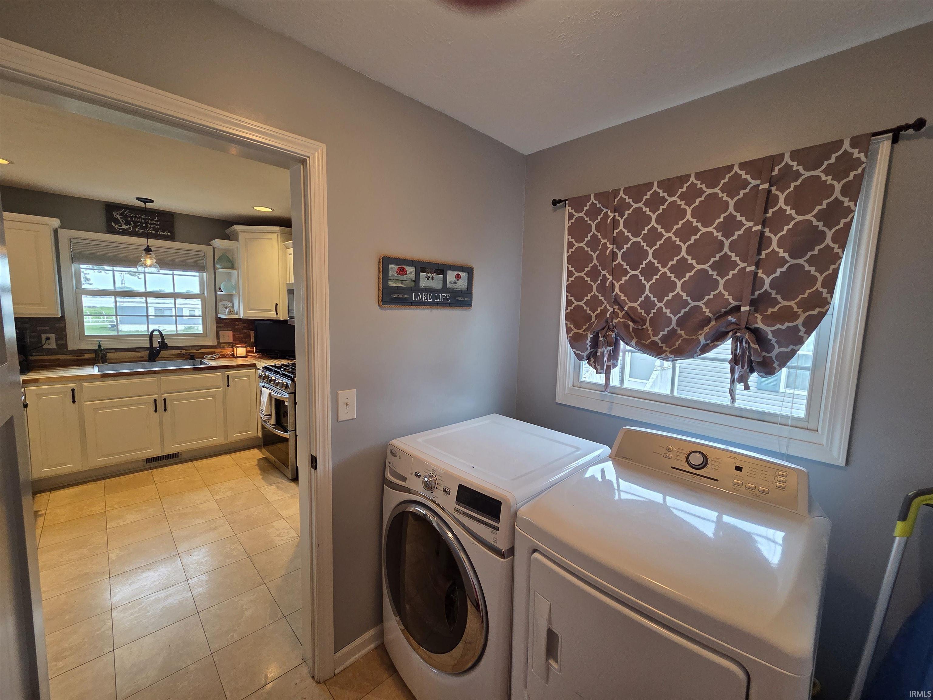4084 W Shore Drive Bremen IN 46506