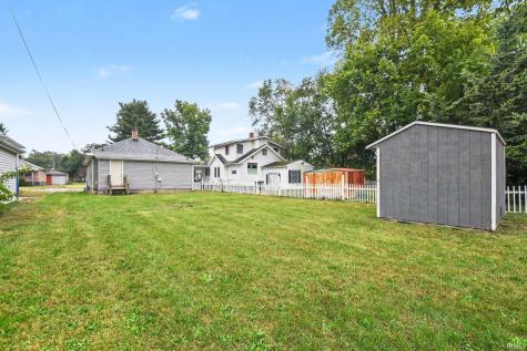 2215 Decamp Avenue Elkhart IN 46517