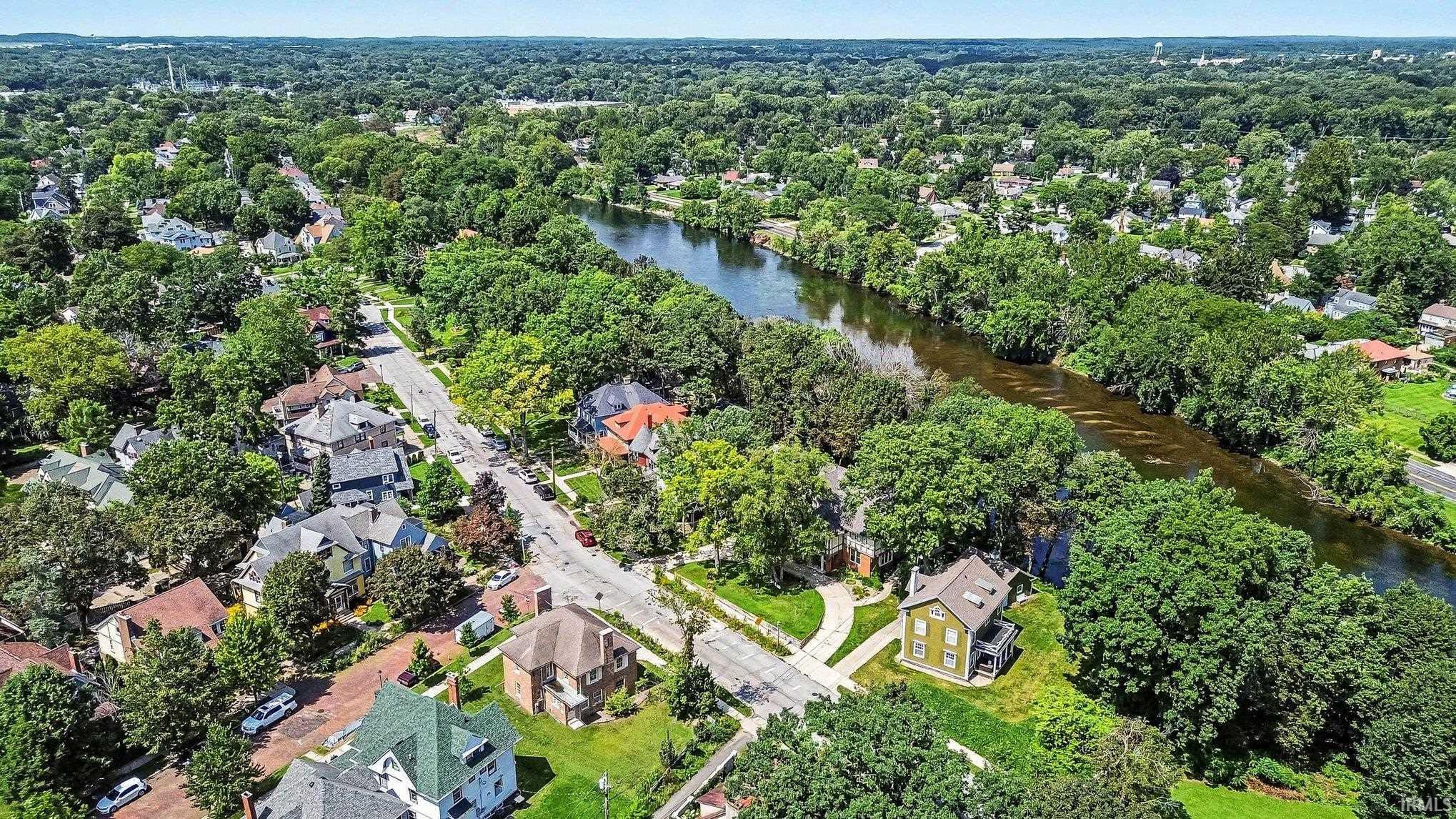 919 Riverside Drive South Bend IN 46616