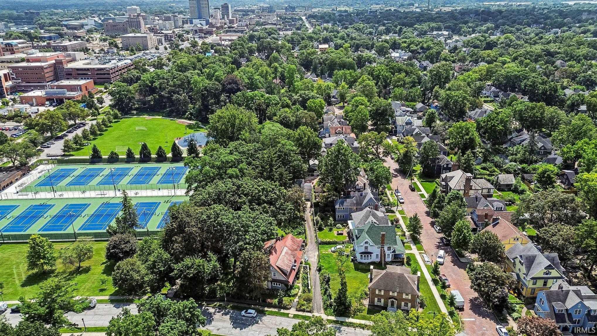 919 Riverside Drive South Bend IN 46616