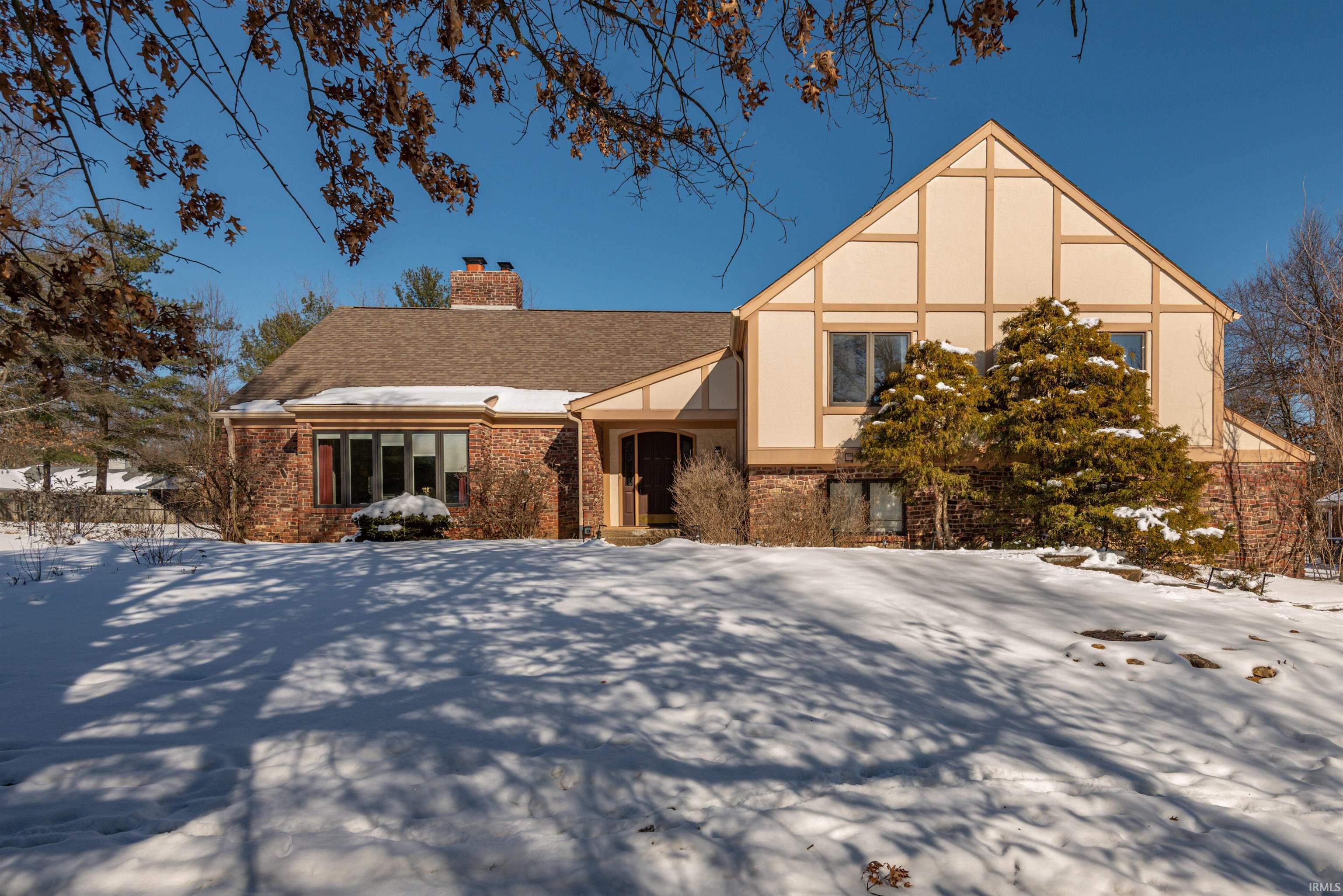 2712 E Brigs Bend Bloomington IN 47401