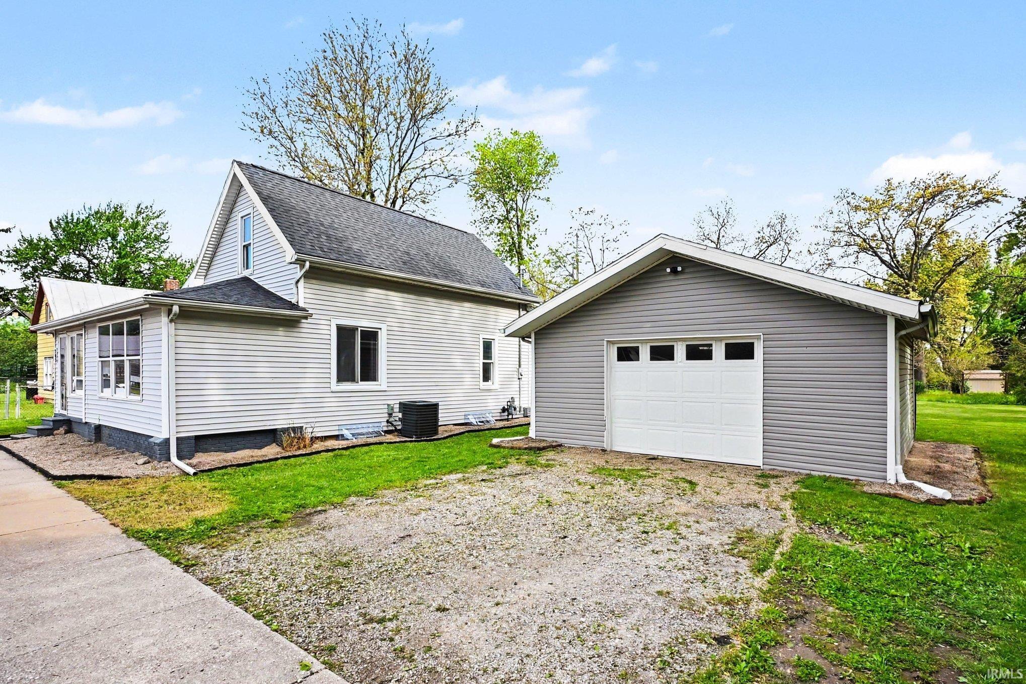 205 E Smith Street Milford IN 46542