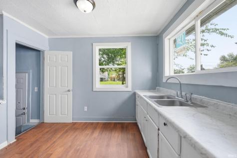 4114 Reed Street Fort Wayne IN 46806