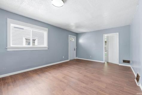 4114 Reed Street Fort Wayne IN 46806