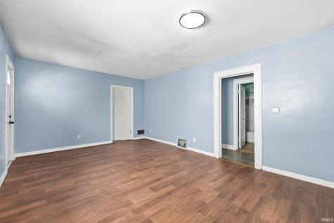 4114 Reed Street Fort Wayne IN 46806