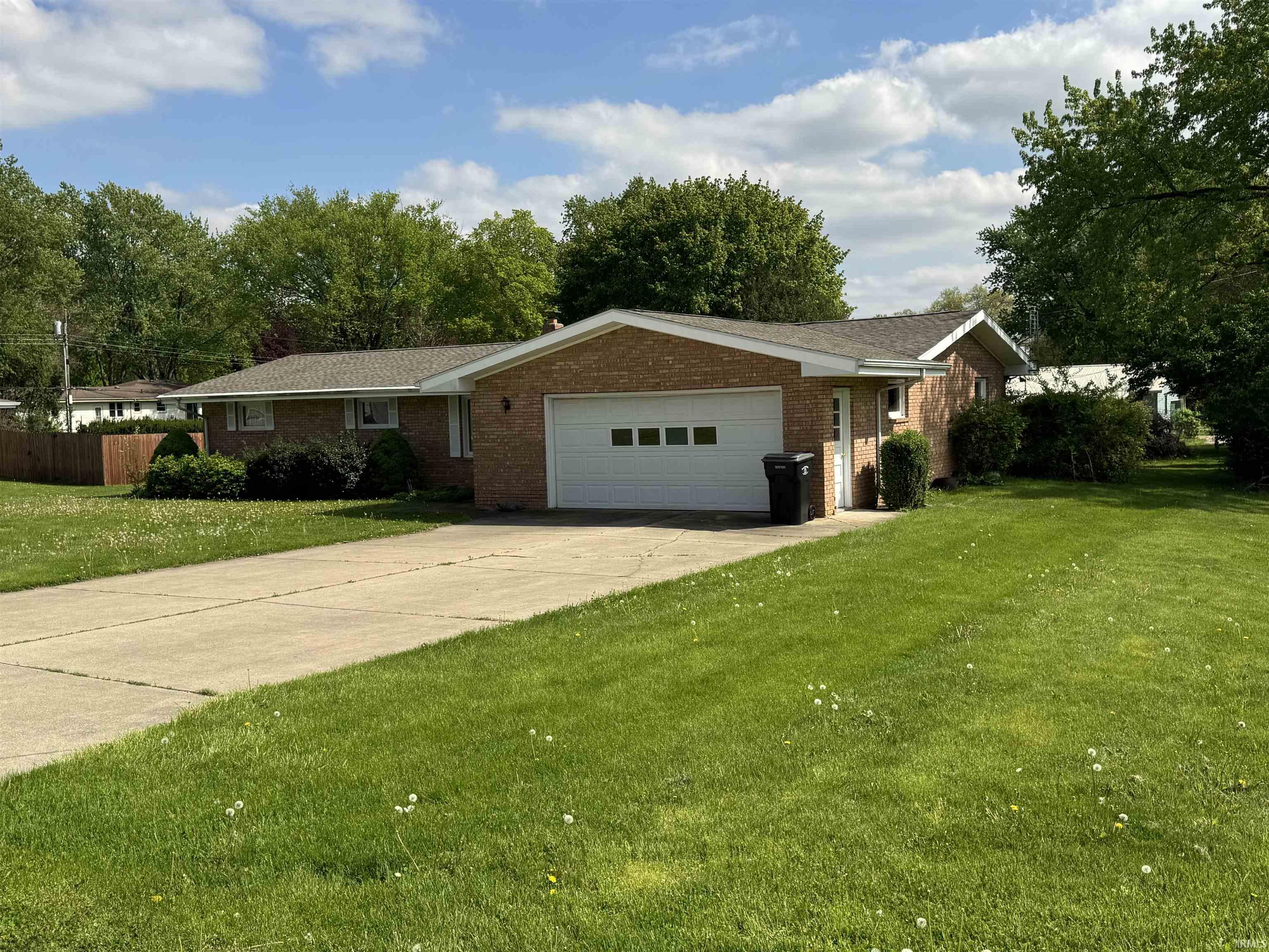 19412 Pasadena Avenue South Bend IN 46614
