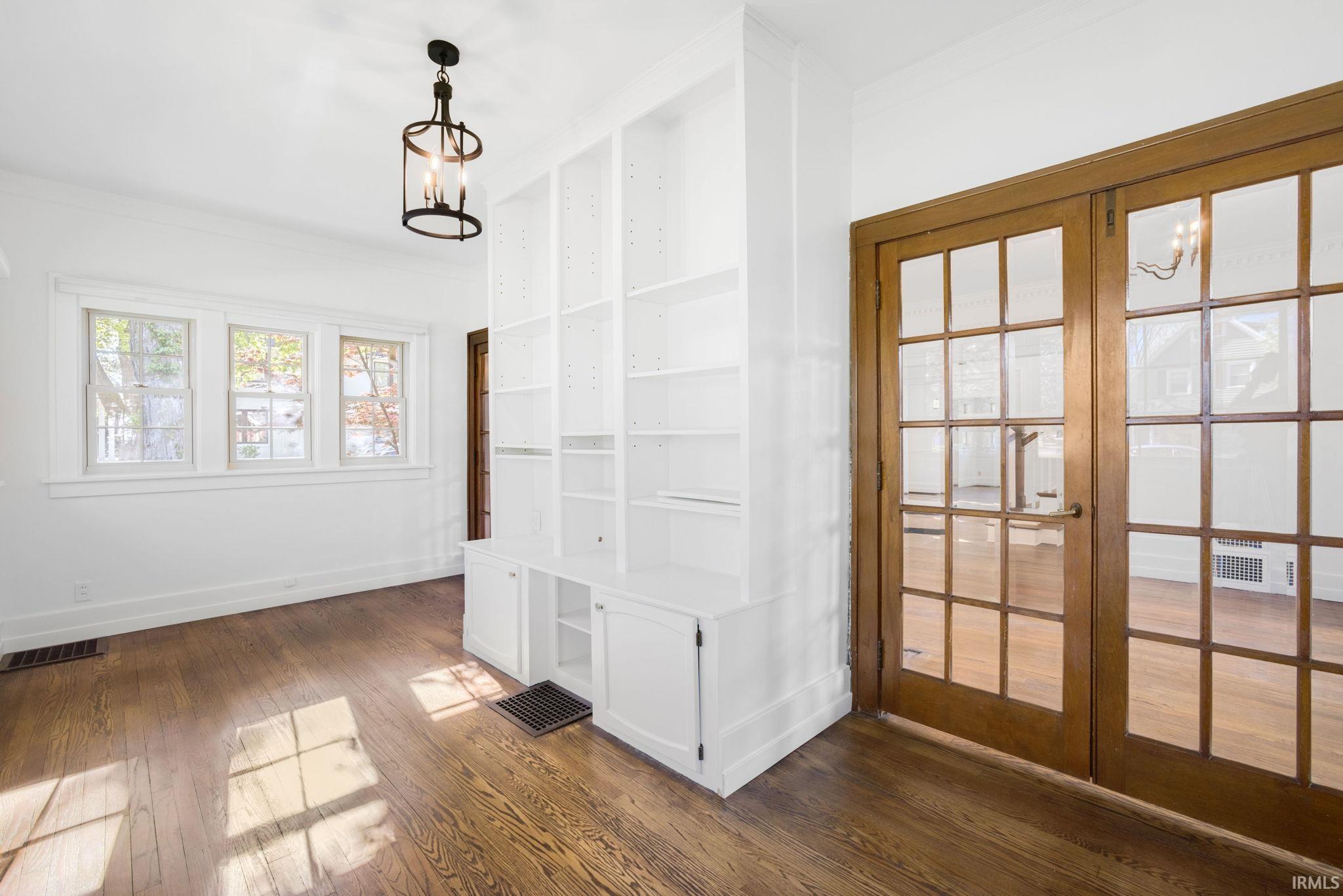 318 E Pokagon Street South Bend IN 46617