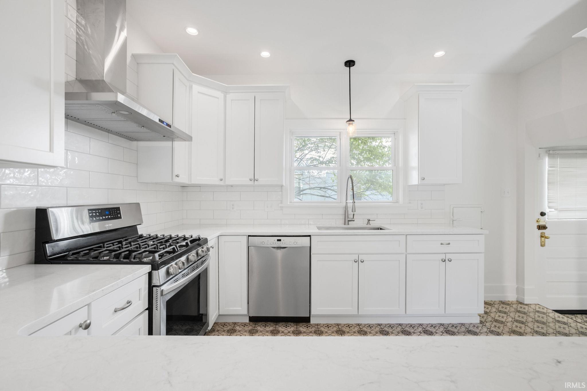 318 E Pokagon Street South Bend IN 46617
