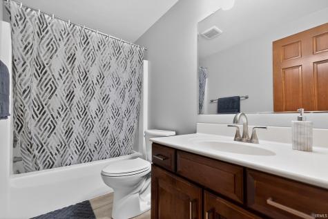 57377 Karington Court Elkhart IN 46516