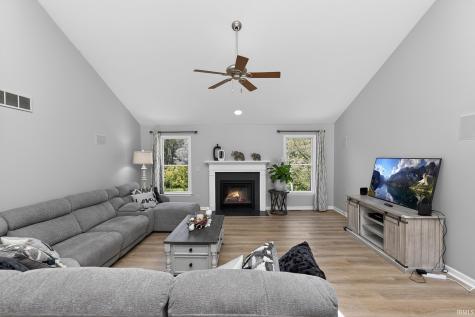 57377 Karington Court Elkhart IN 46516