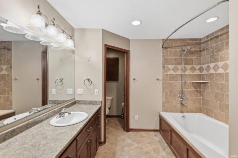2210 Springmill Road Fort Wayne IN 46845
