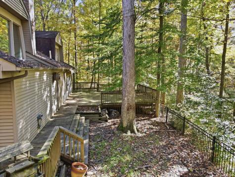 2210 Springmill Road Fort Wayne IN 46845